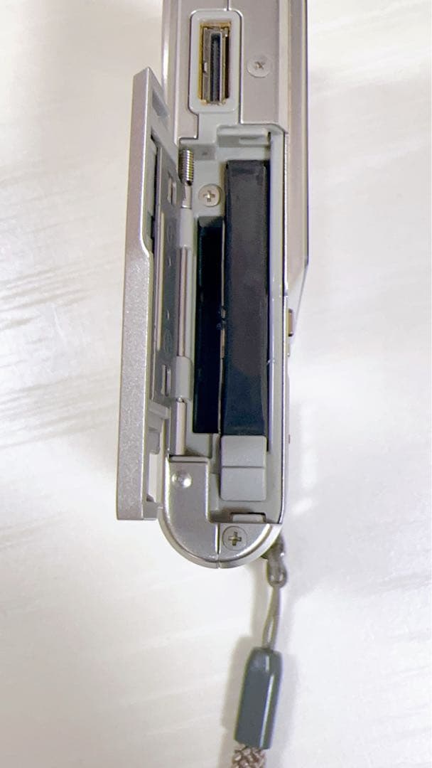 稼働　CASIO EXILIM EX-S600 シルバー