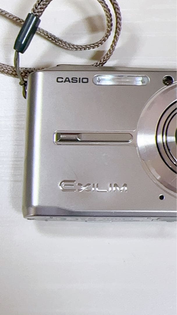 稼働　CASIO EXILIM EX-S600 シルバー