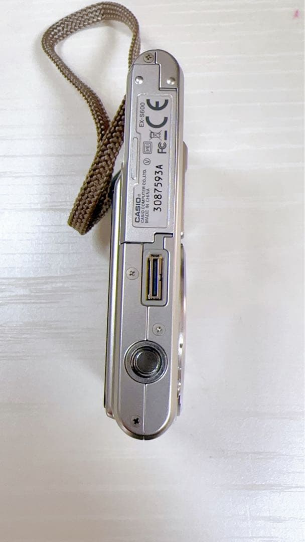 稼働　CASIO EXILIM EX-S600 シルバー