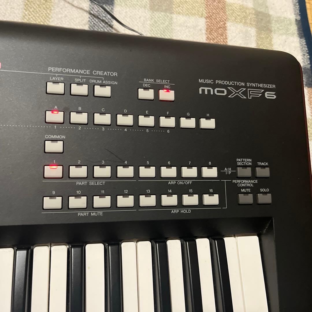 Yamaha シンセサイザー 61鍵 MOXF6