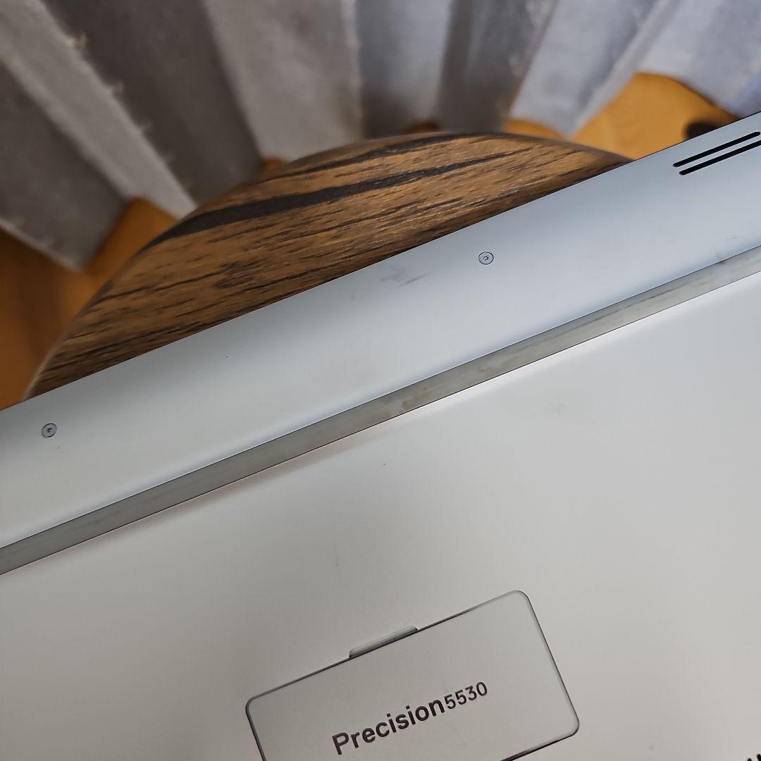Windowsノート本体 Dell Precision 5530 15.6 XEON 32GB GPU