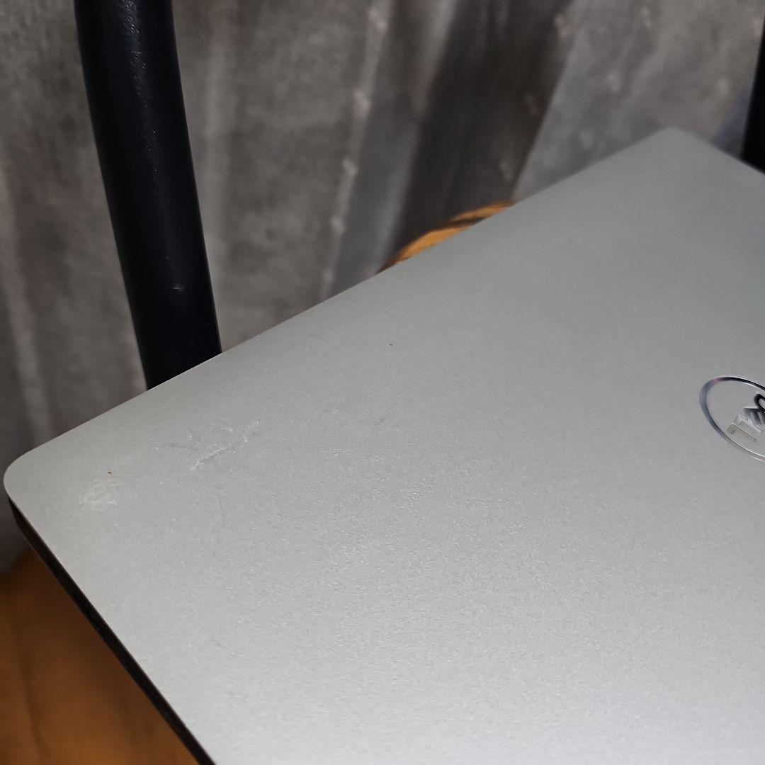 Windowsノート本体 Dell Precision 5530 15.6 XEON 32GB GPU