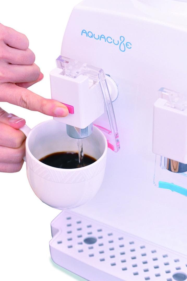 コンパクトウォーターサーバー　お湯と冷水がすぐに出る家庭用卓上サーバー