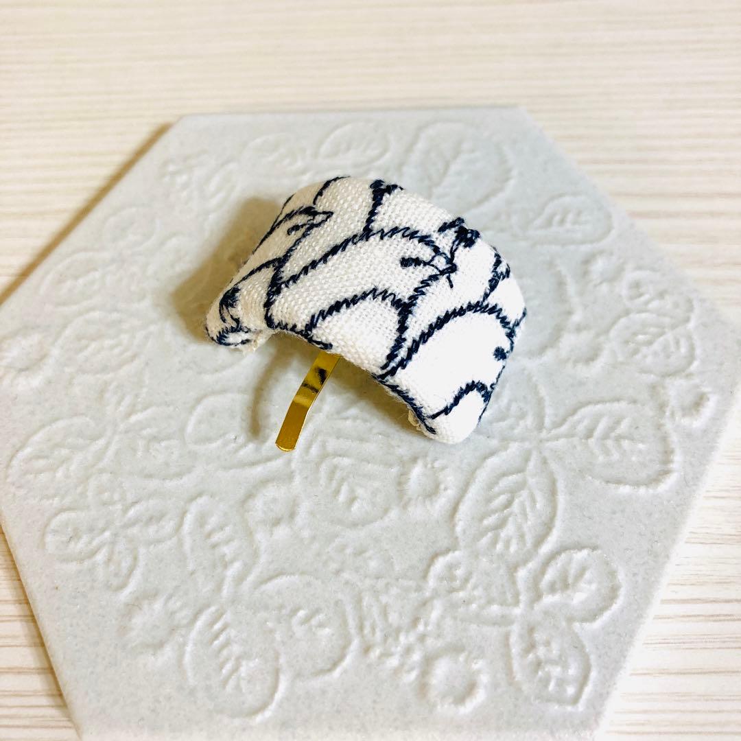 minperhonen ミナペルホネン　ポニーフック　#106