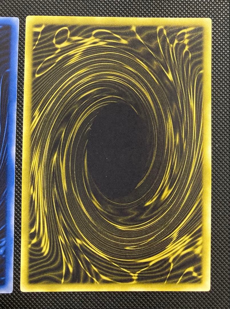 ⭐︎限定１点のみ⭐︎遊戯王 オシリス オベリスク ラー 三幻神 決闘王の記憶