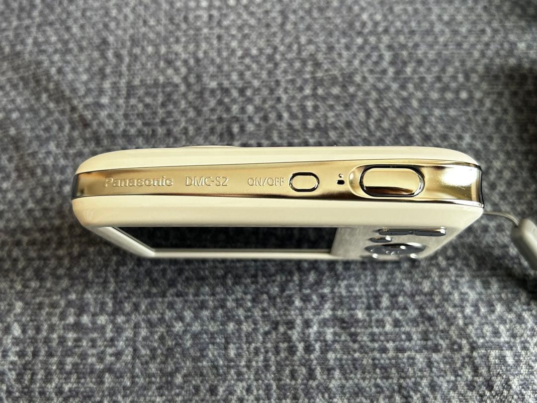 Panasonic Lumix DMC-S2 ホワイト