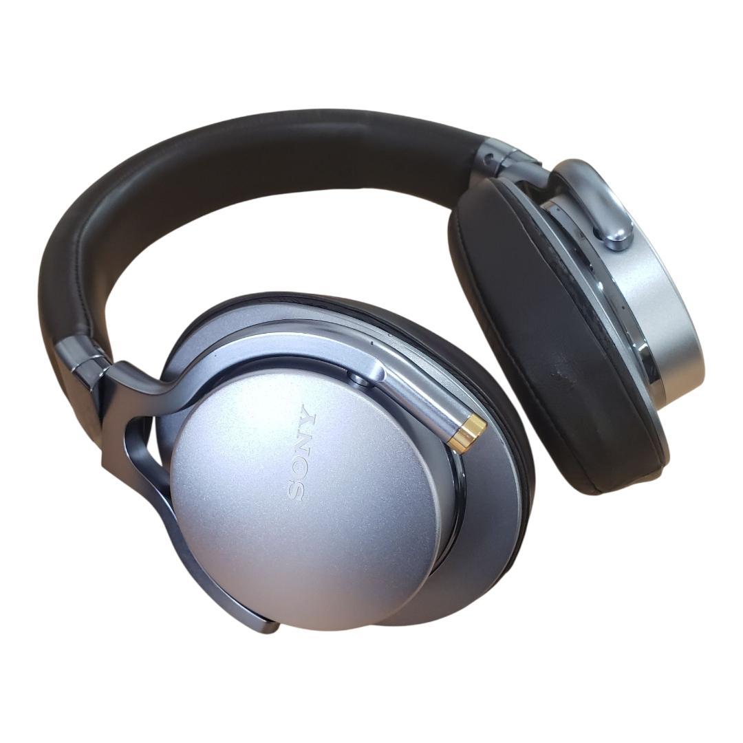 SONY MDR-1A 有線ヘッドホン シルバー 代替新品イヤーマフ付