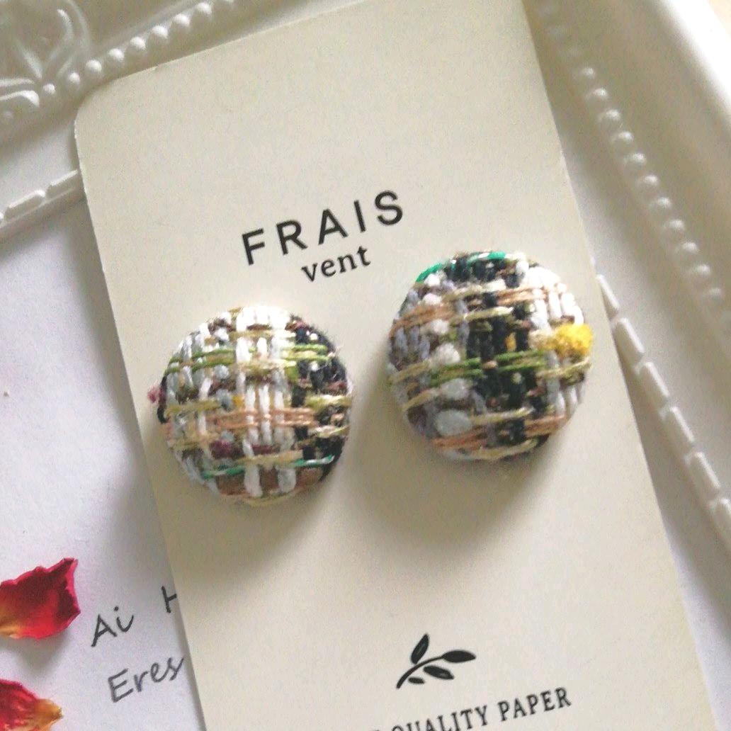 再販4　シャネル御用達ツイード　リントン　ボタンピアス　イヤリング　グリーン　黒