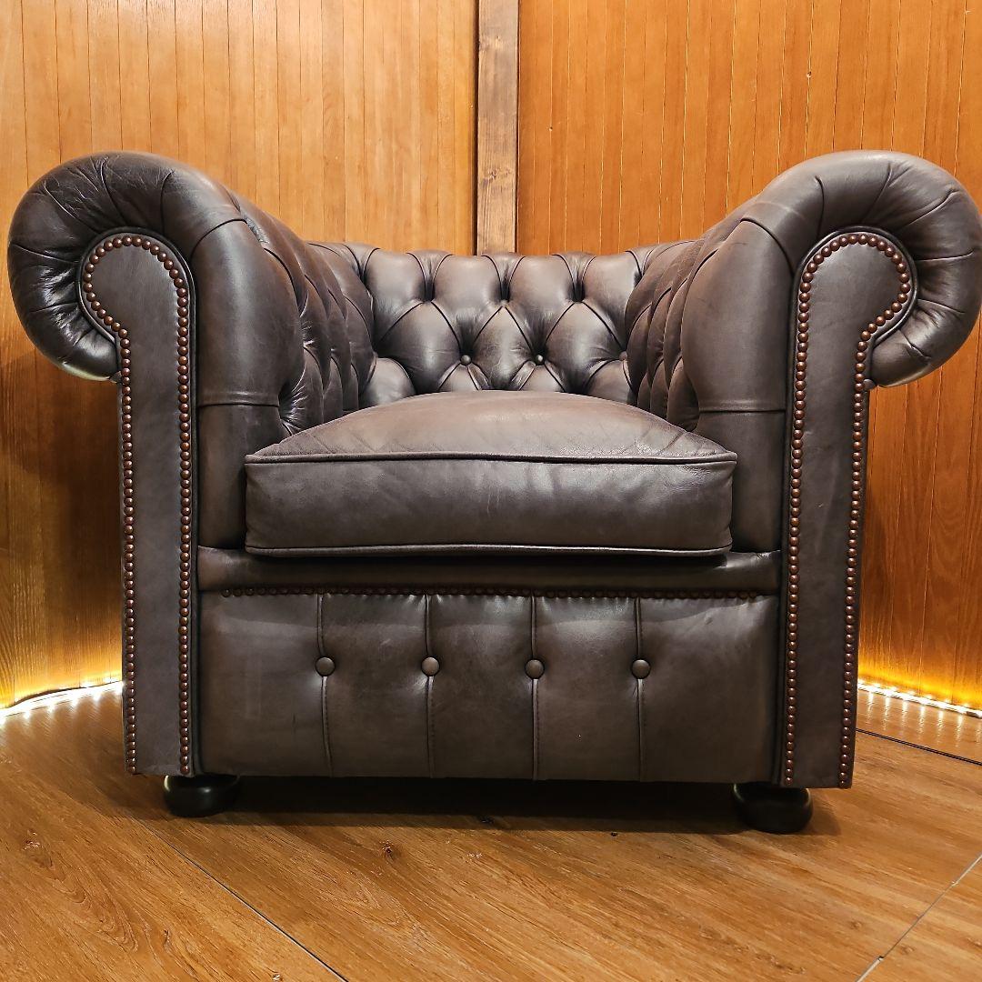 チェスターフィールド　本革ソファ　レザーソファ　A