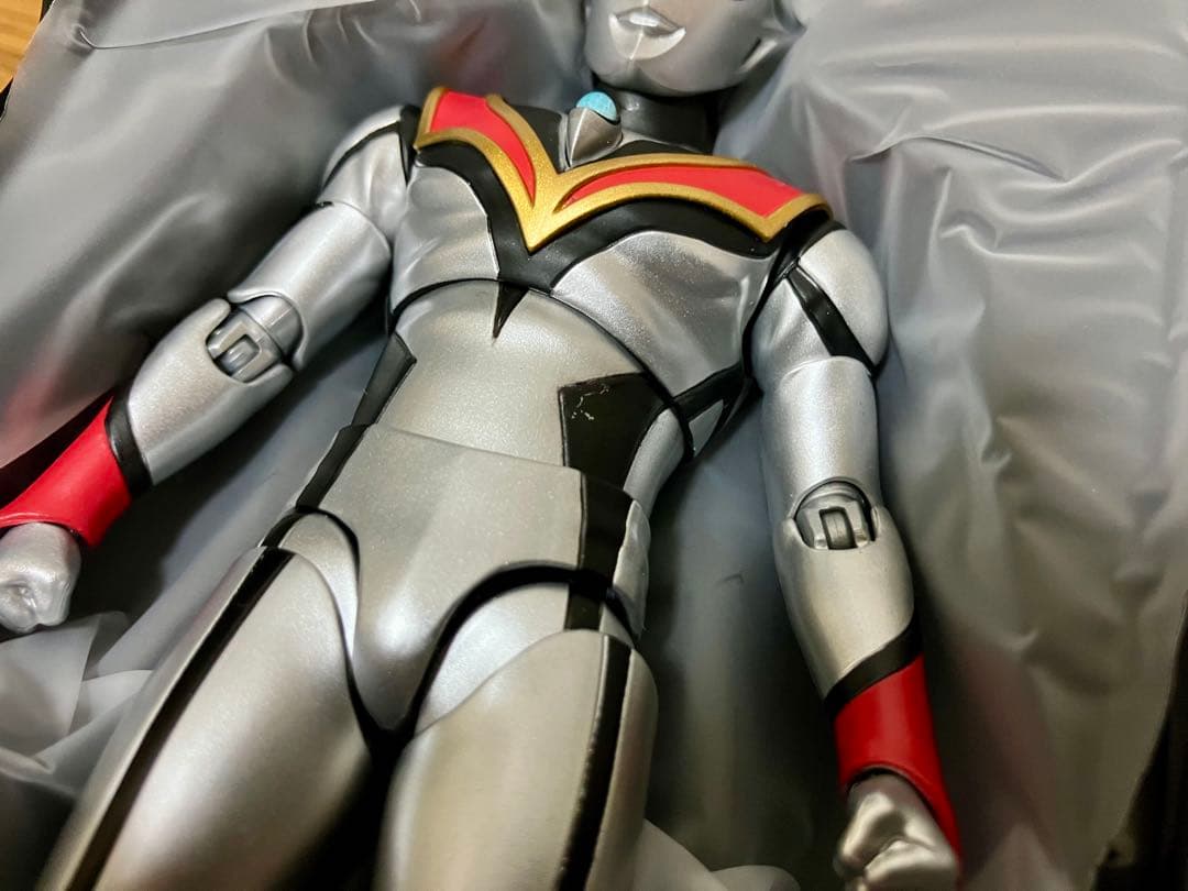 S.H.Figuarts 真骨彫製法 イーヴィルティガ