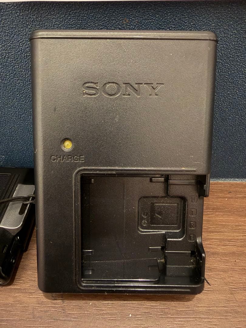 Sony Cyber-shot サイバーショット DSC-T77 デジカメ
