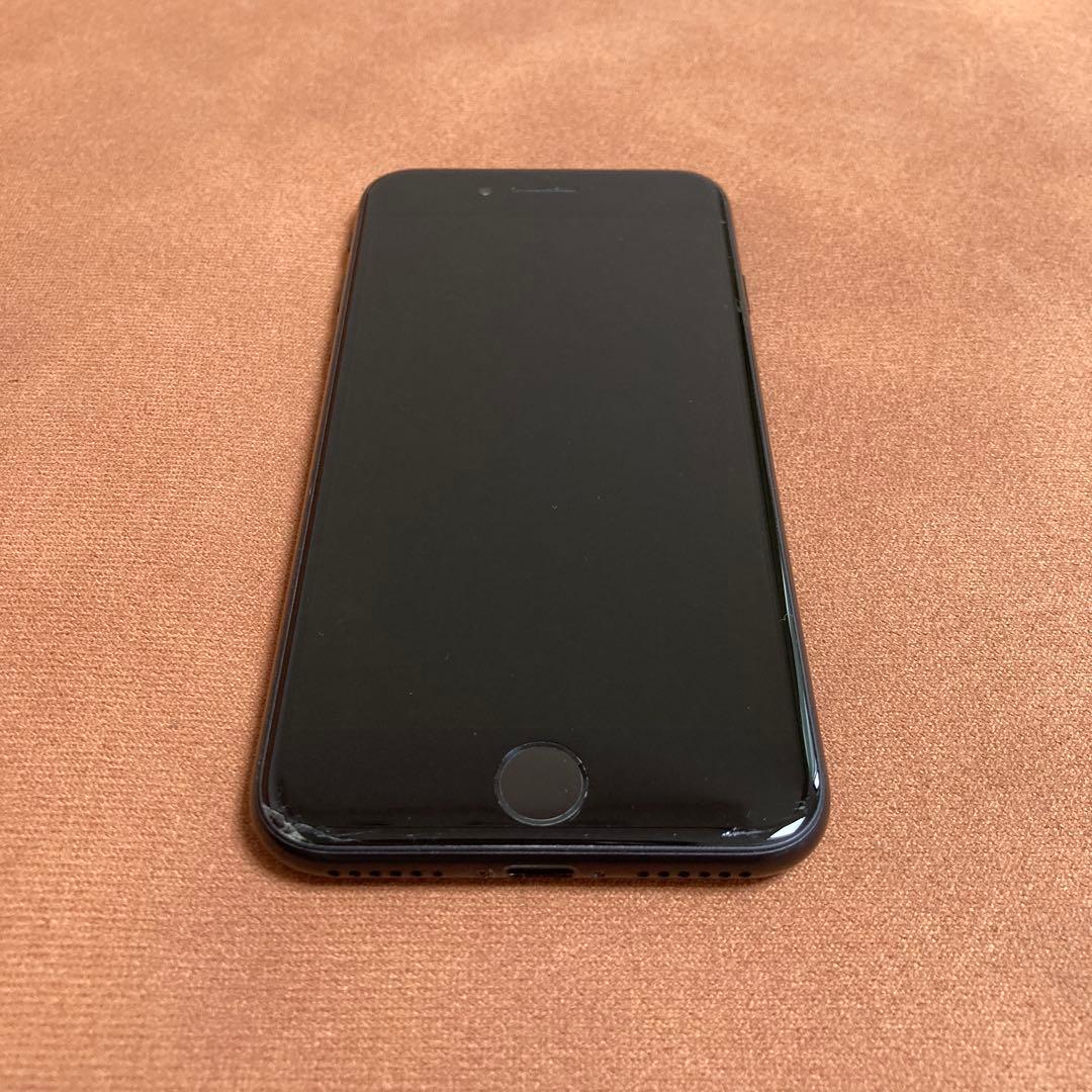 575【早い者勝ち】iPhoneSE2 第2世代 64GB SIMフリー☆