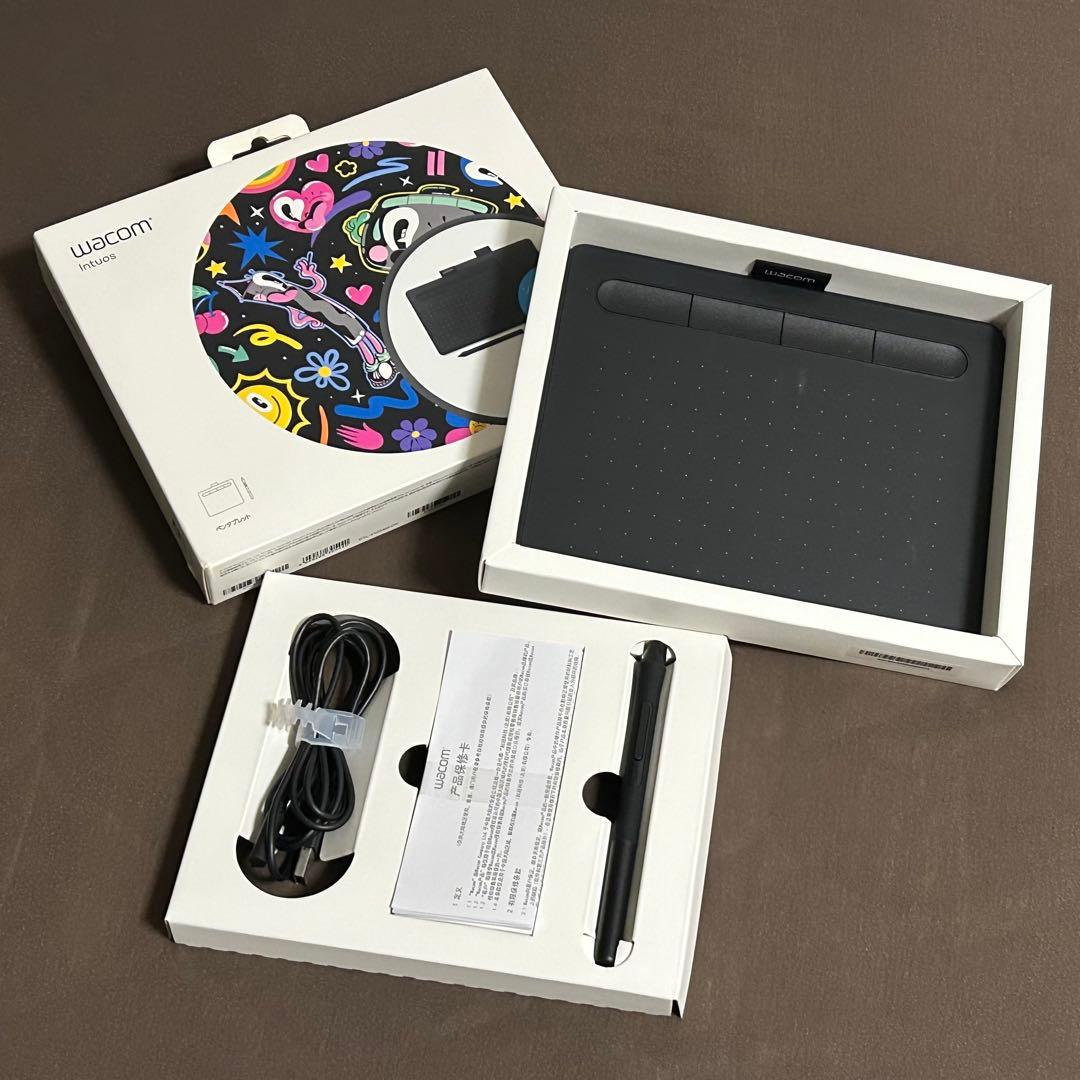 Wacom Intuos smallブラック ペンタブレット 開封済