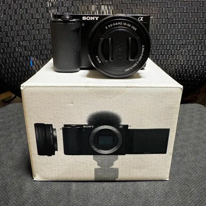 SONY デジタル一眼カメラ「ZV-E10L/B」ズームレンズキット