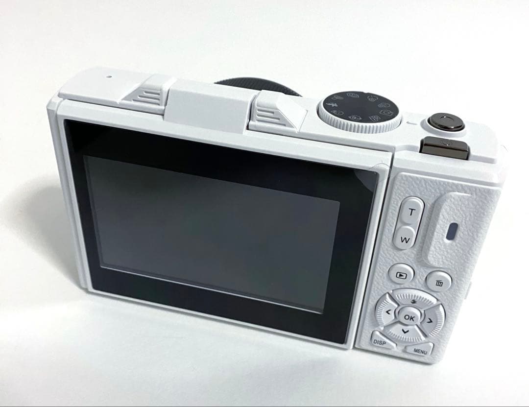 ☆ホワイト デジタルカメラ 5K 録画 7500万画素 Wi-Fi SDカード付