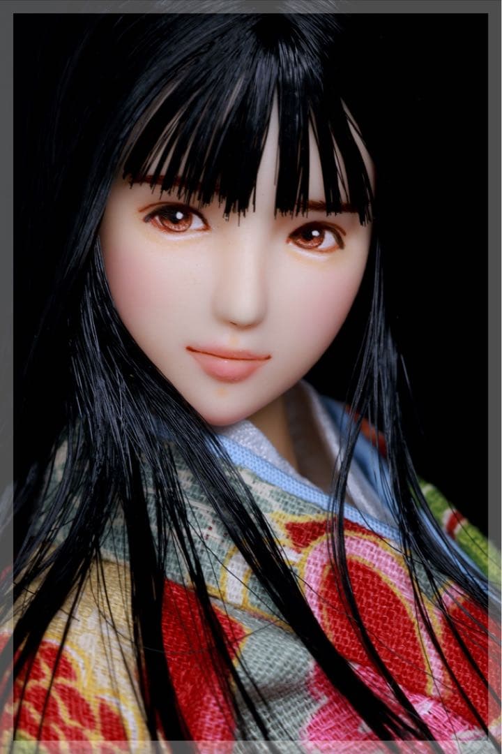 ♪♪ 1/6 　ドール カスタムドールヘッド　　莉子　(りこ) ♪♪