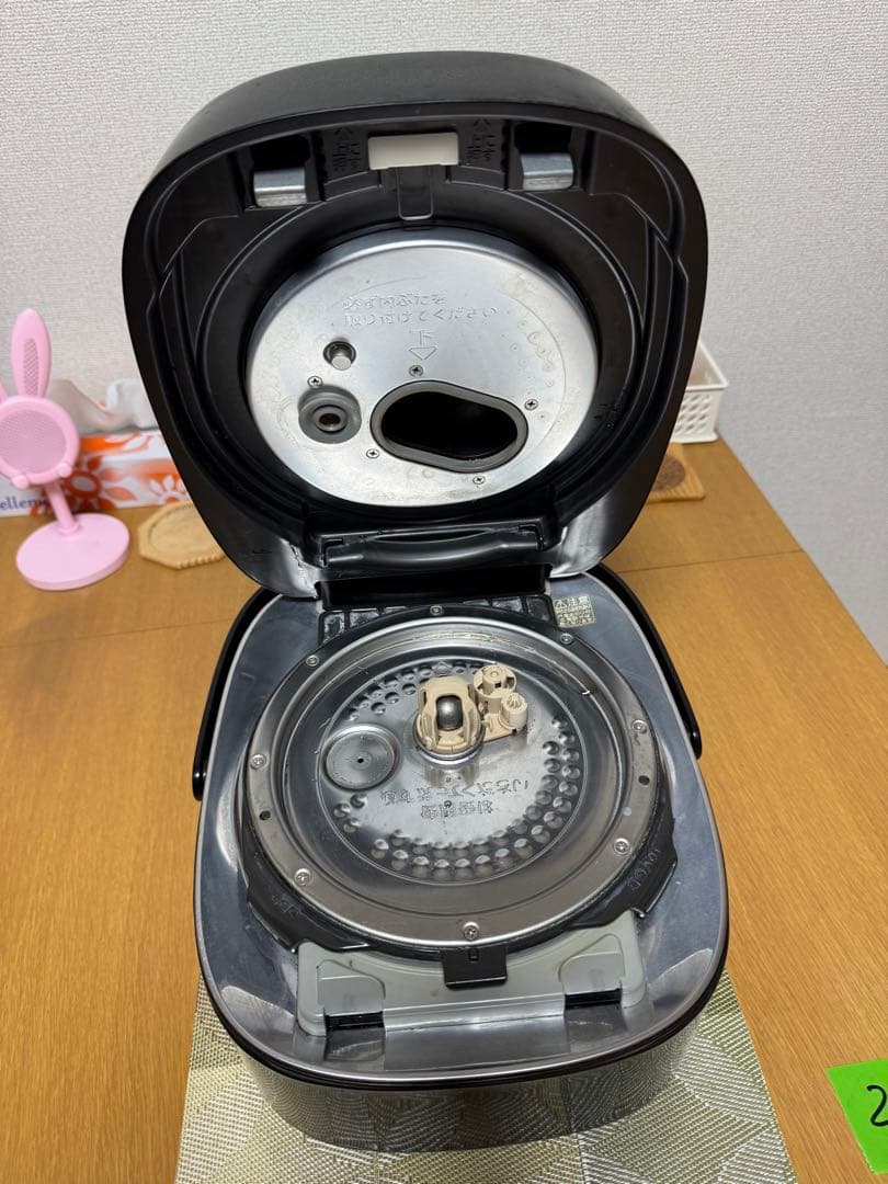 TOSHIBA RC-10VQM 真空圧力IH炊飯器 動作品