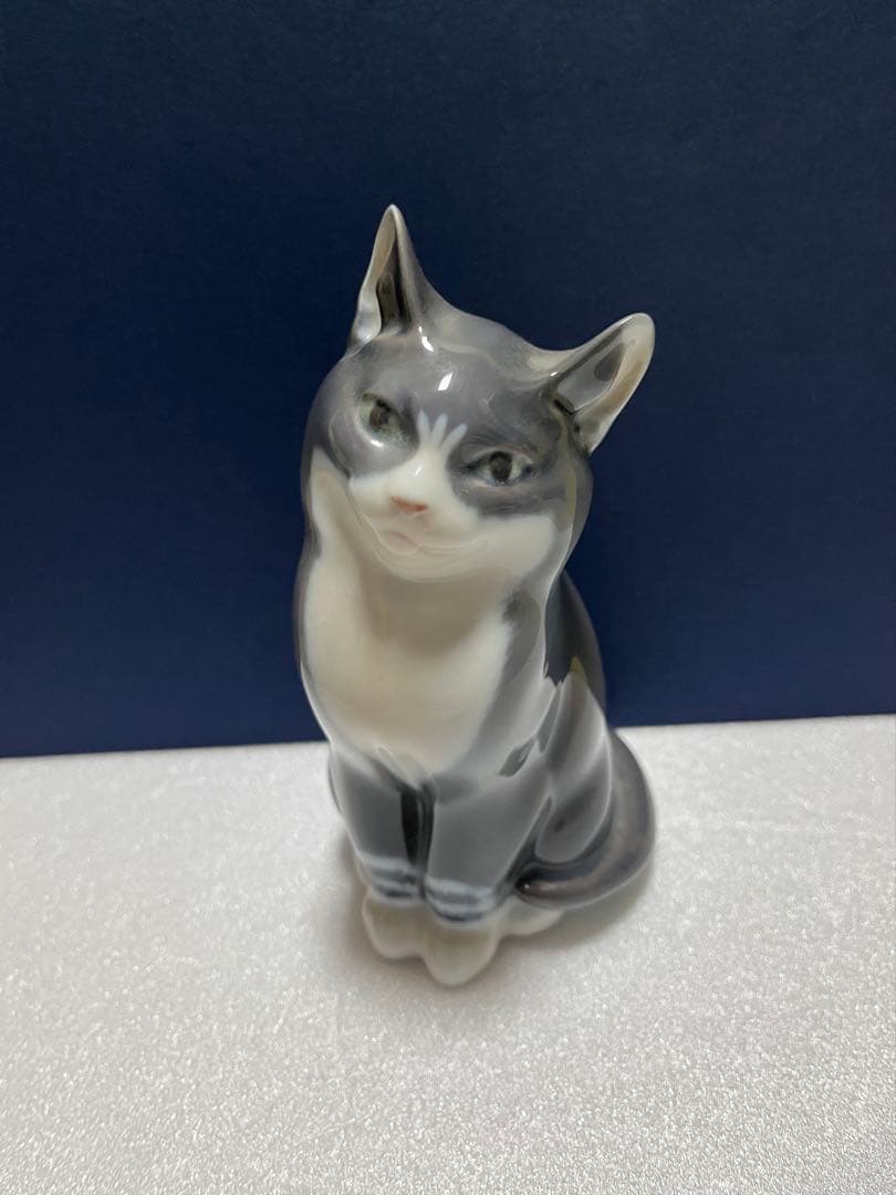 ロイヤルコペンハーゲン 猫の置物1993 SittingCat