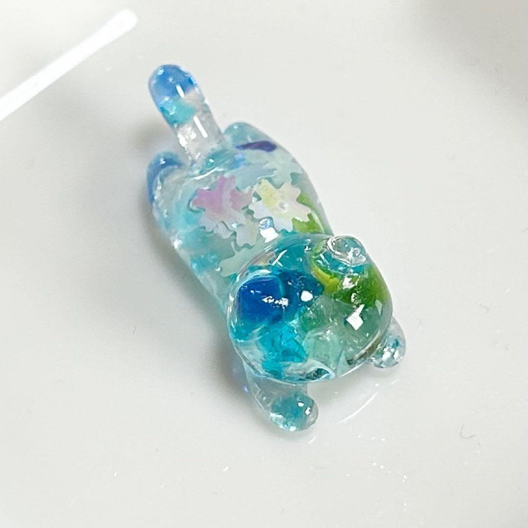 No.2932 スライディングねこのチャーム