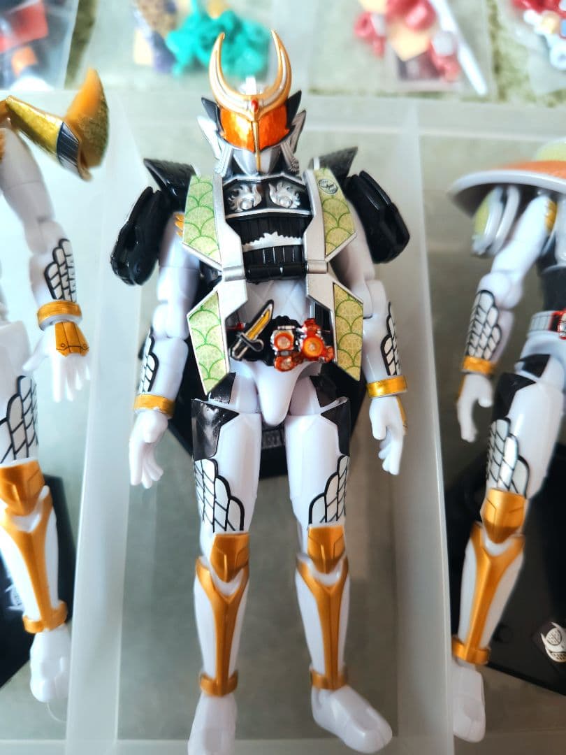 美品装動SO-DO CHRONICLE 仮面ライダー鎧武 13体＋武器セット