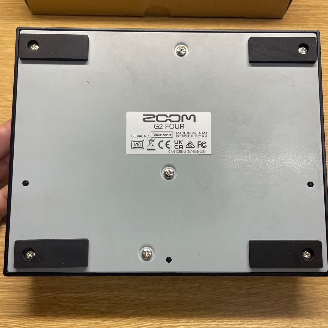 Zoom G2 FOUR ギターエフェクター