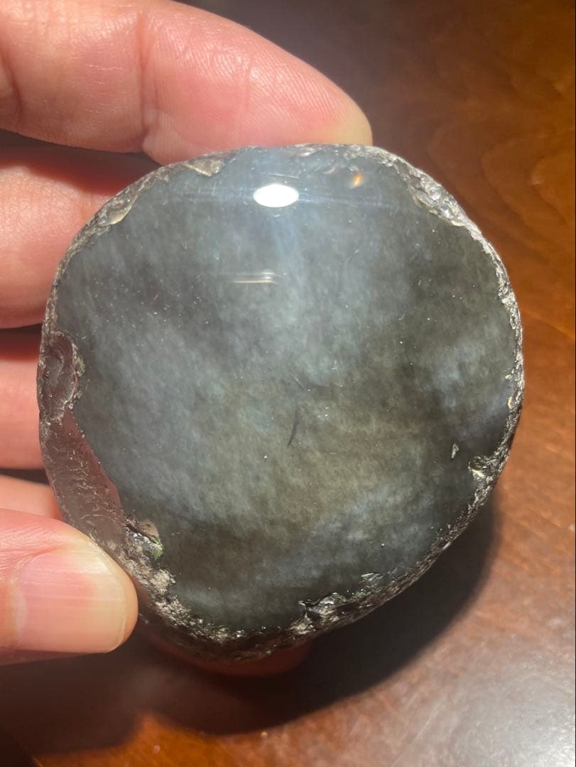 研磨品　十勝石玲瓏　水色ベースレインボーオブシディアン