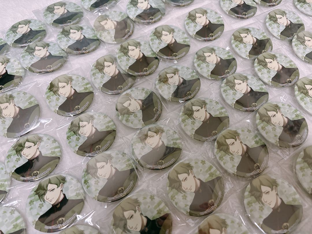 刀剣乱舞 鶯丸 トイプラ 缶バッジ 101点