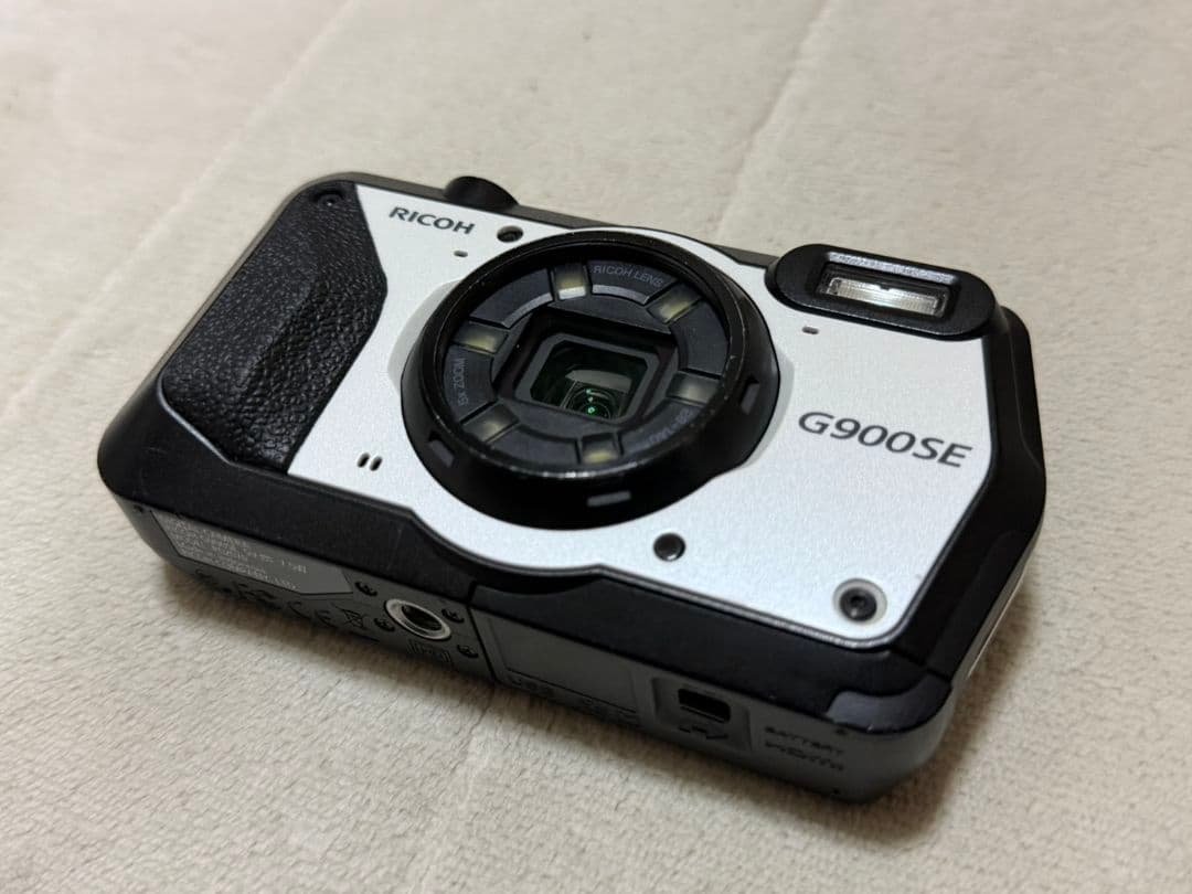 RICOH G900SE 上位モデル 本体と付属品
