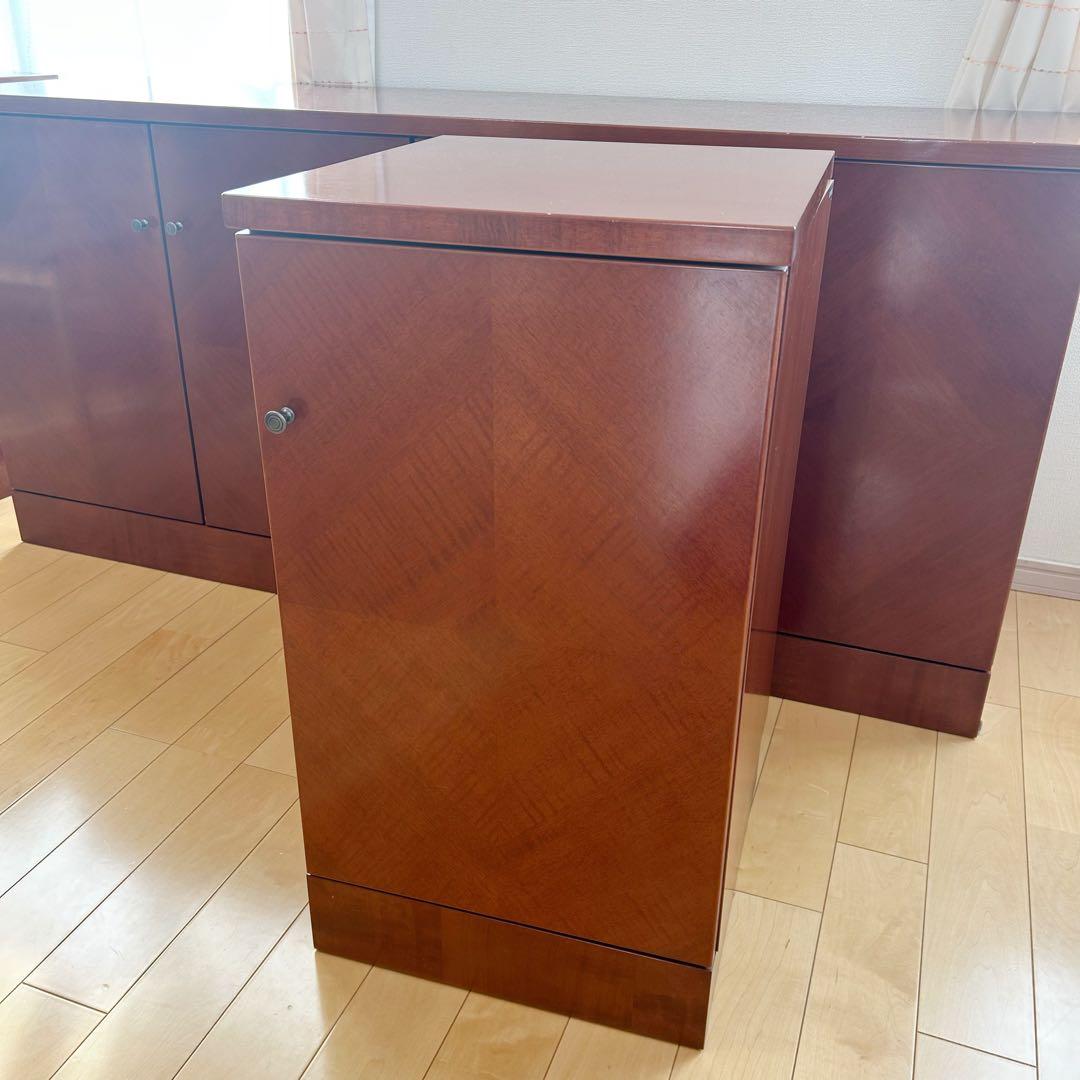 極希少カリモク　アラード　突板　ダイヤモンド貼り　サイドボード　キャビネット③