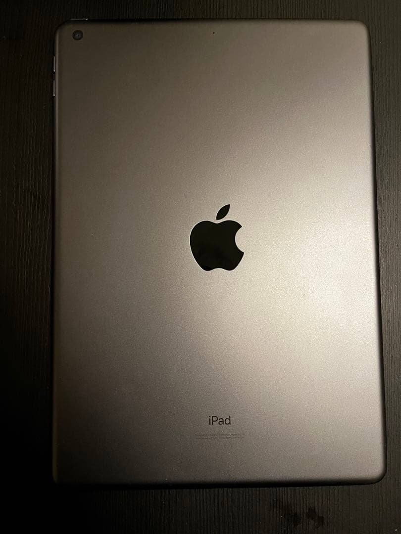 【美品】Apple iPad (第7世代) 32GB スペースグレイ Wi-Fi