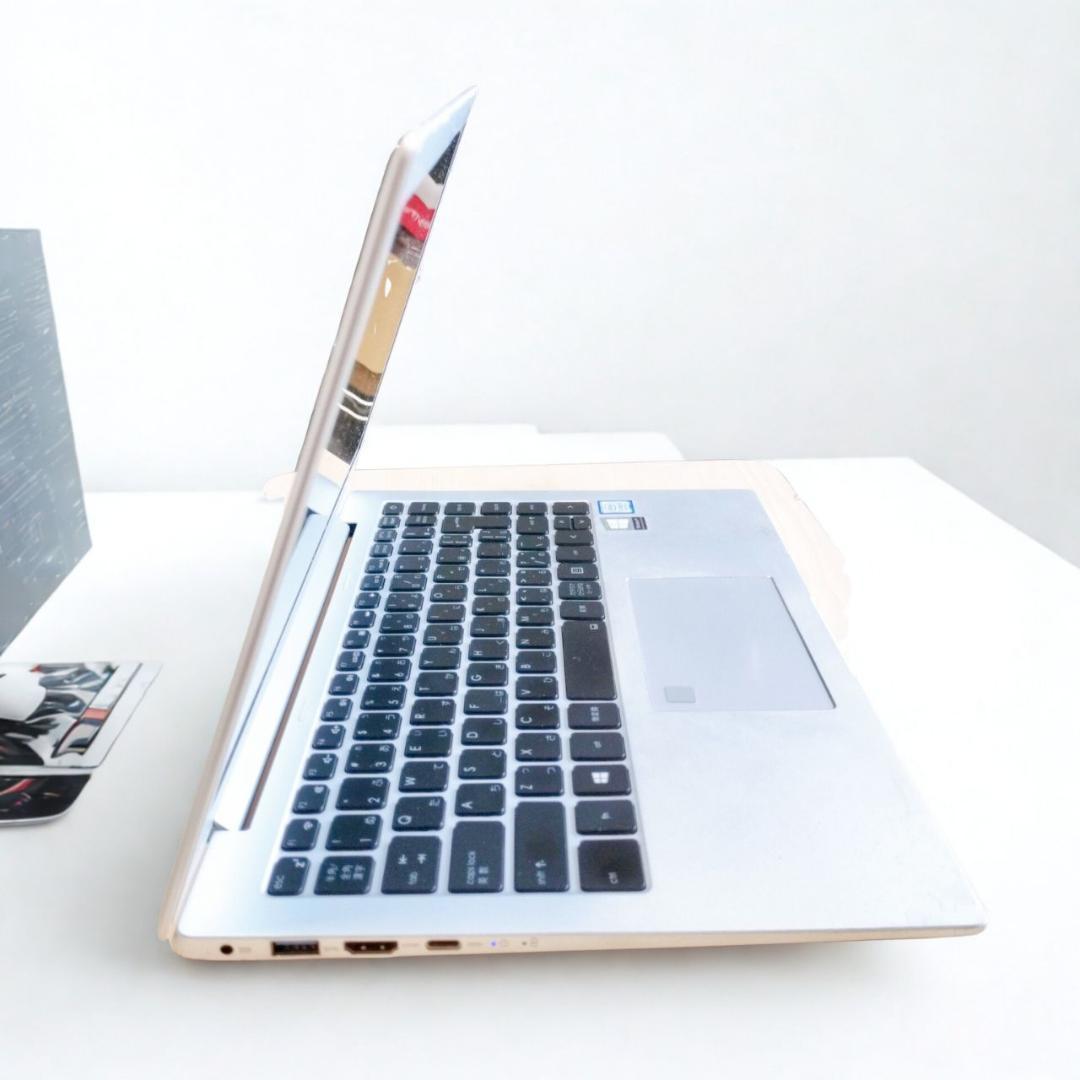 爆速第8世代❤️ノートパソコン❤️SSD128/8GB/Win11/超軽量 極薄