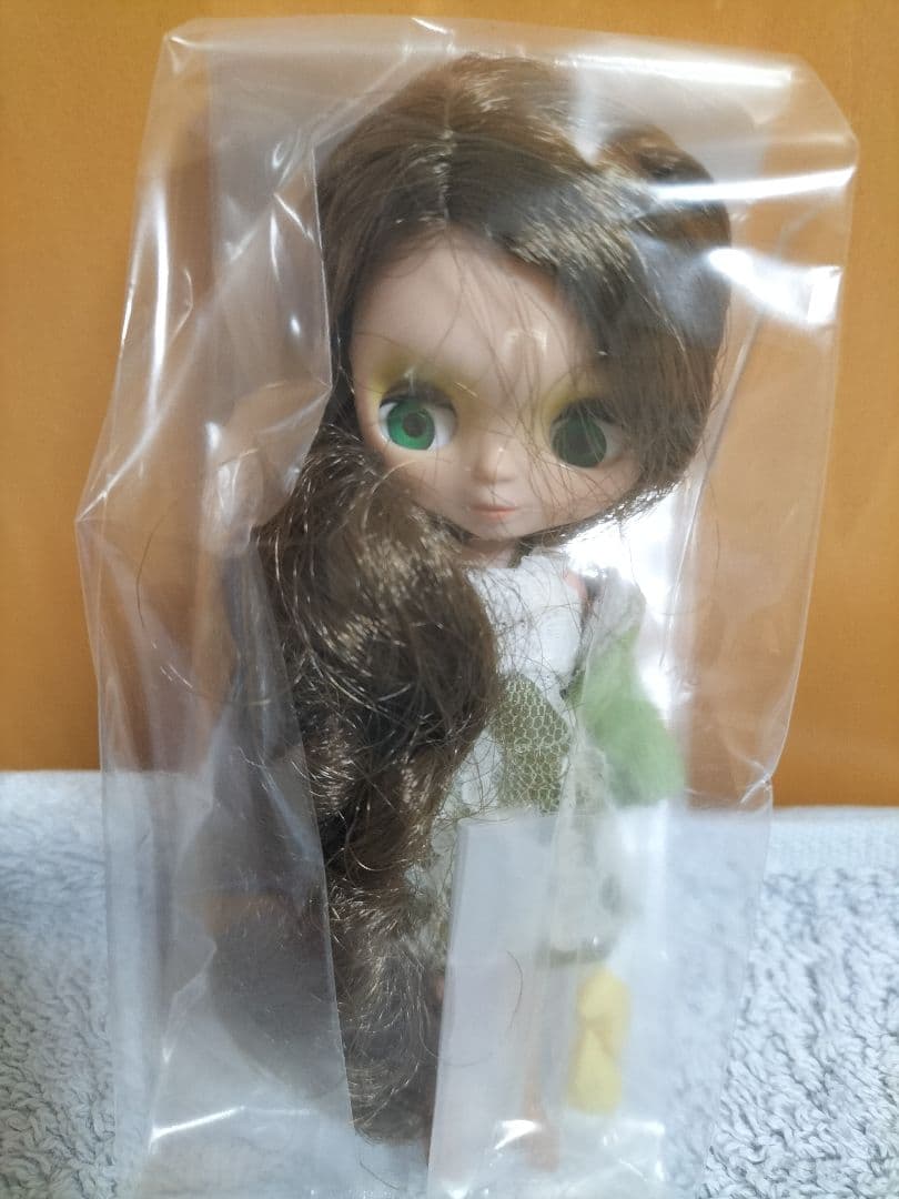 プチ ブライス　ティーフォートゥー