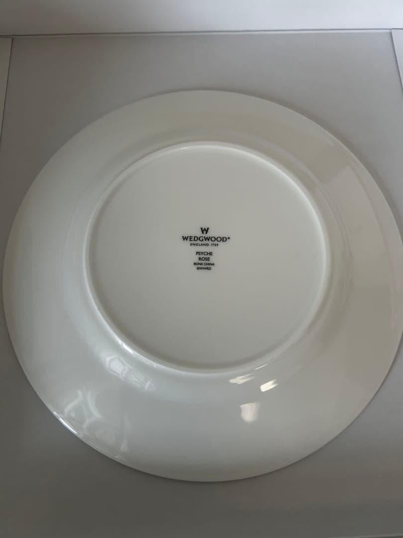 ウェッジウッド　 プレート　新品　２枚セット ピンク