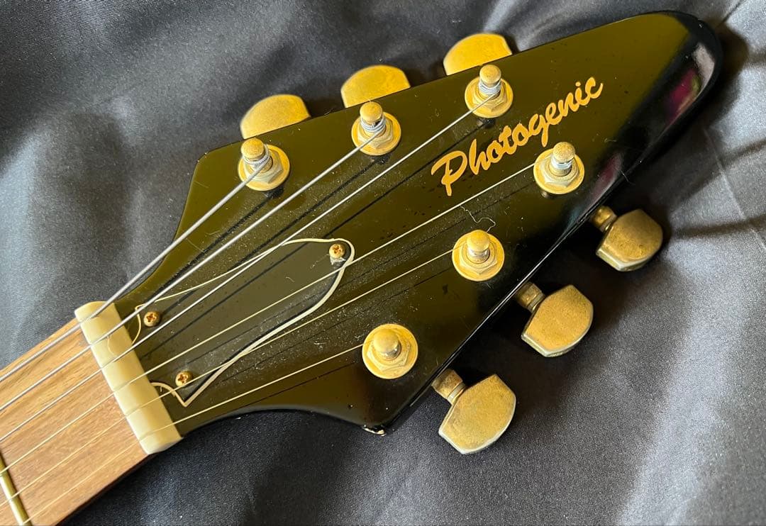photogenicフライングv Korina コリーナ Flyingvギター
