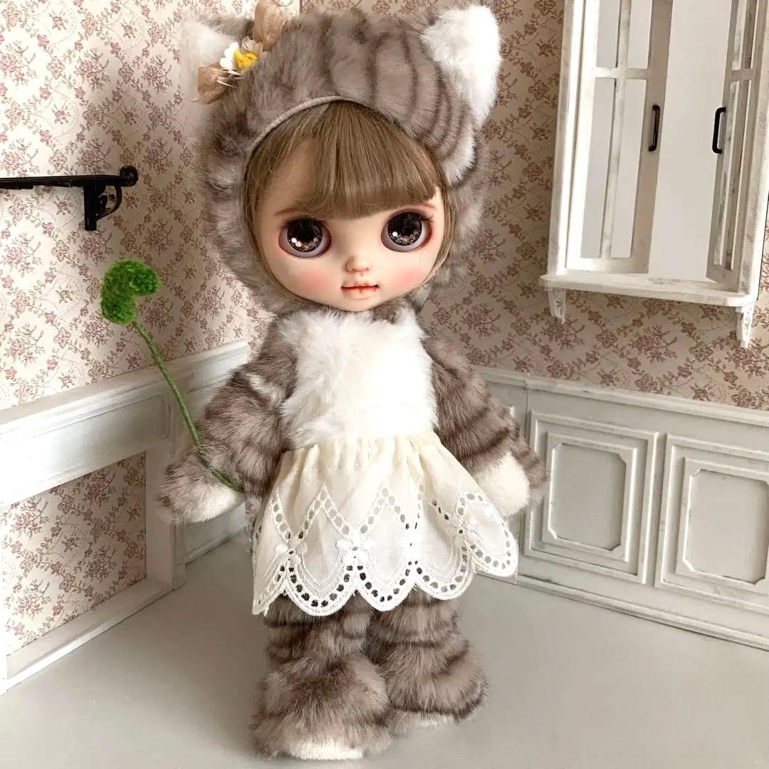 ブライスアウトフィット　着ぐるみトラネコちゃん　（キジトラ）