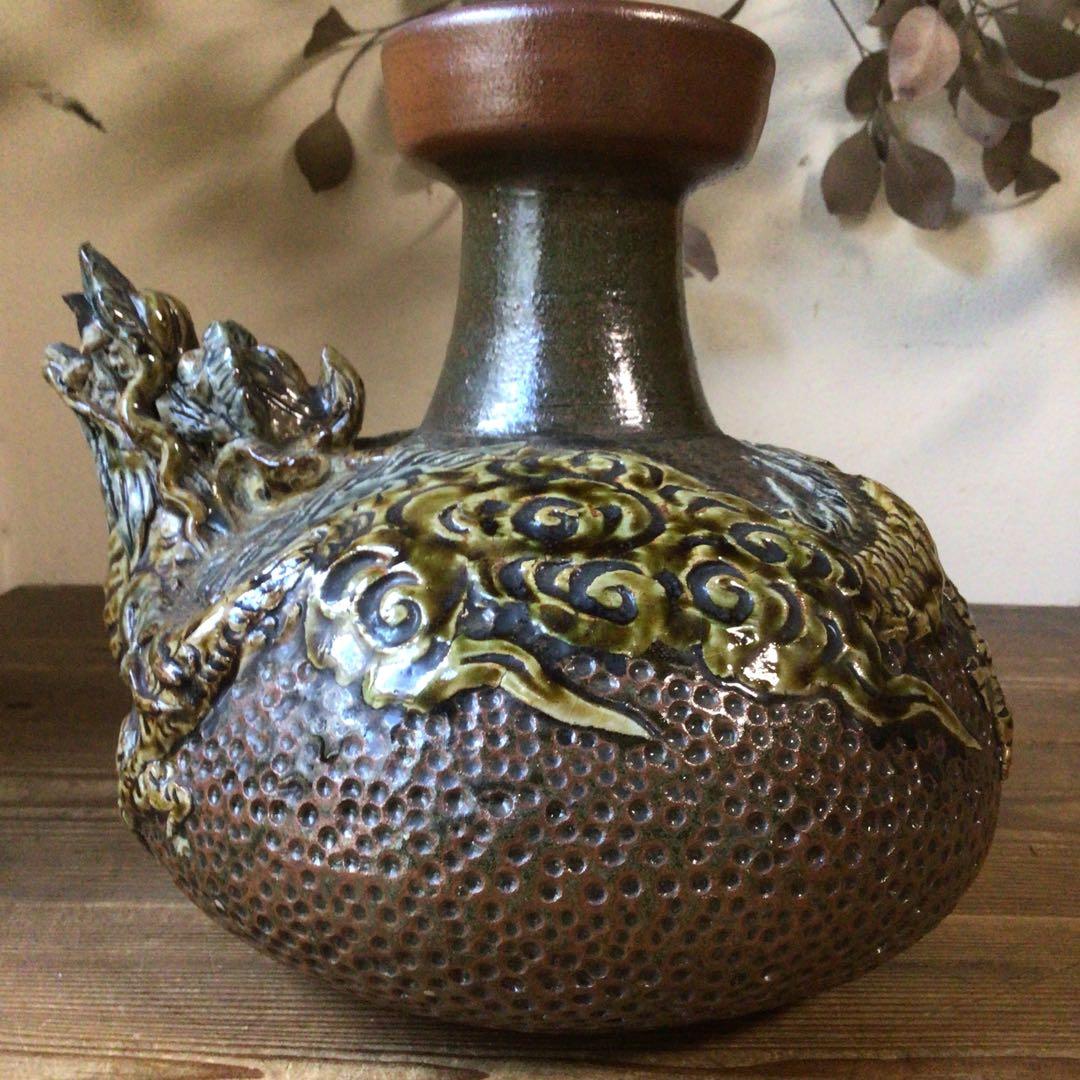 No4078 壺屋焼　浮彫雲龍文　カラカラ　酒器　沖縄　やちむん　民藝　送料無料