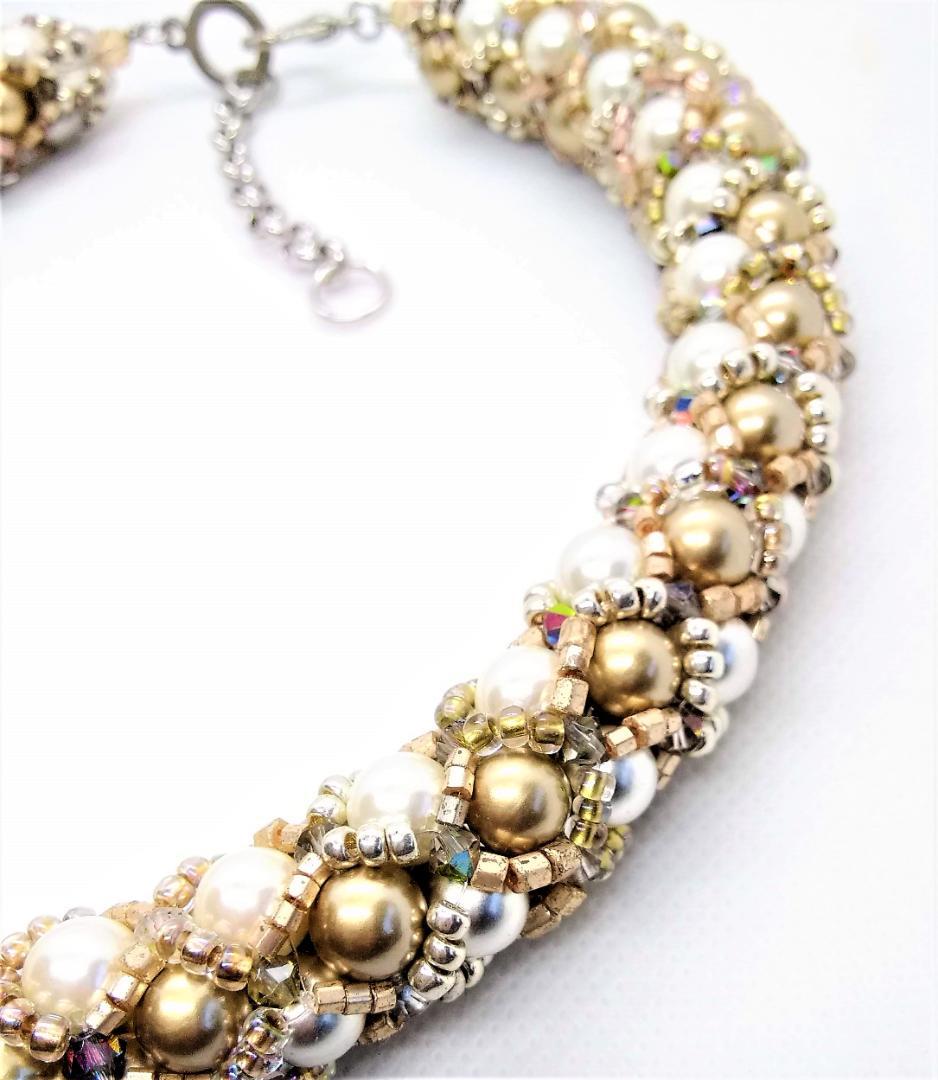 ゴージャスパールチューブのネックレス