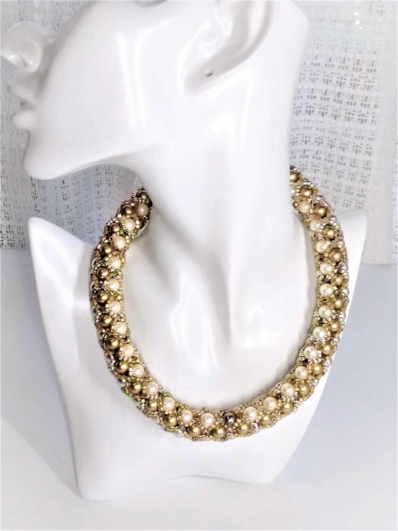 ゴージャスパールチューブのネックレス