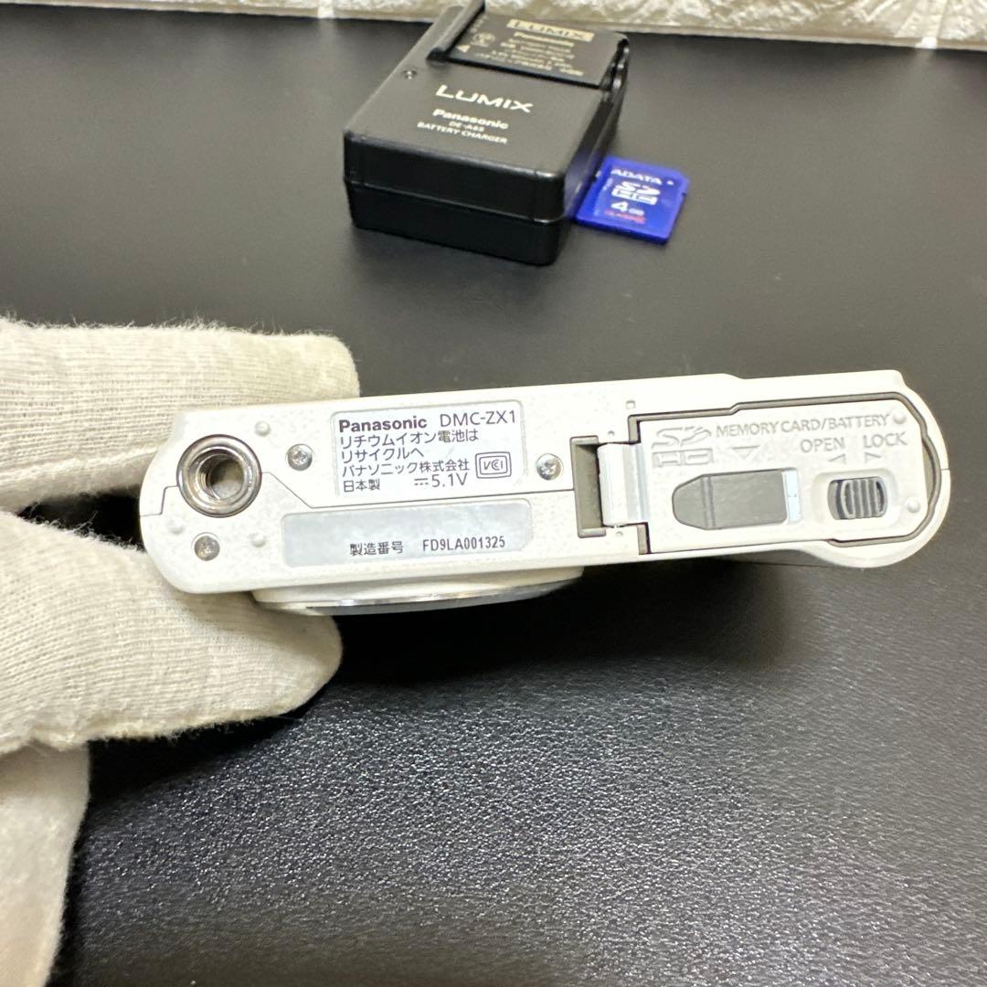 美品　Panasonic LUMIX DMC-ZX1 動作確認済　SDカード付き