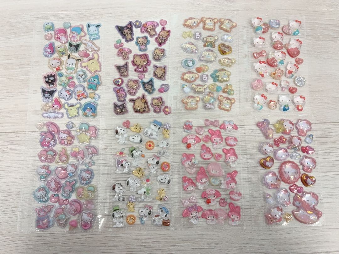 サンリオ シール帳完成品 8ページ