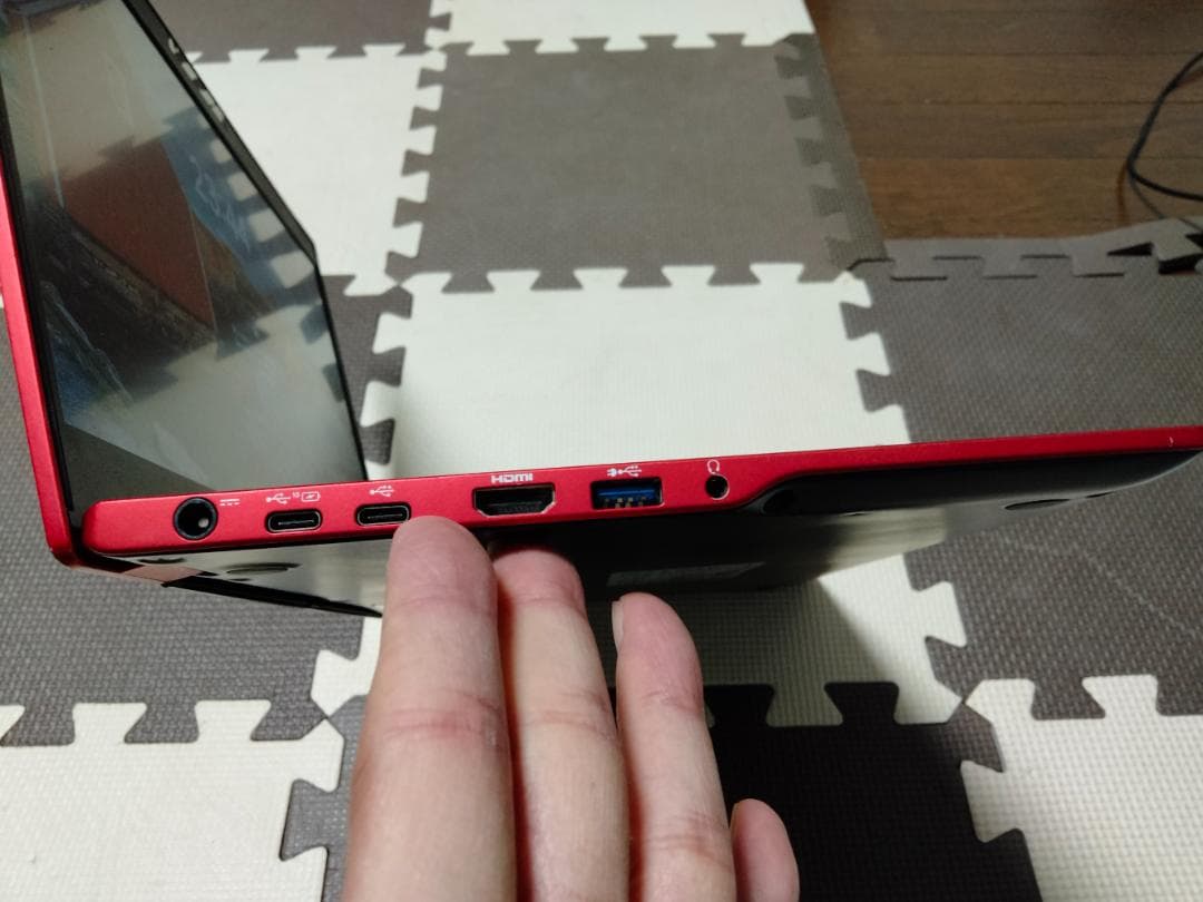 値下げ LIFEBOOK UH75/C3 i7 ８世代　動作品ジャンク