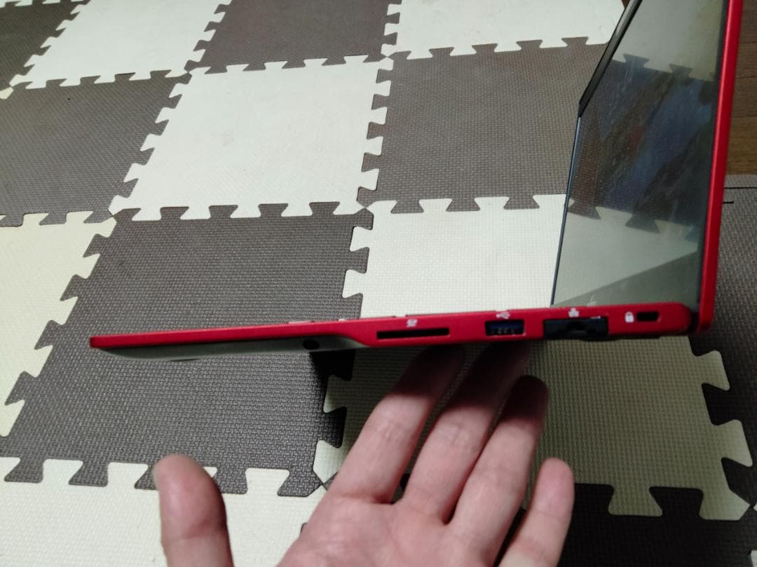 値下げ LIFEBOOK UH75/C3 i7 ８世代　動作品ジャンク