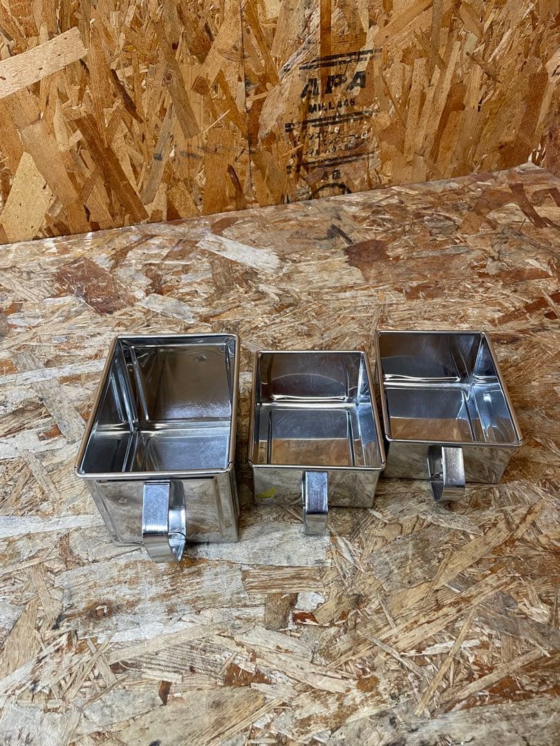 (s7528) ステンレス 薬味入れ 調味料入れ 3個 飲食店 調理用品調理器具