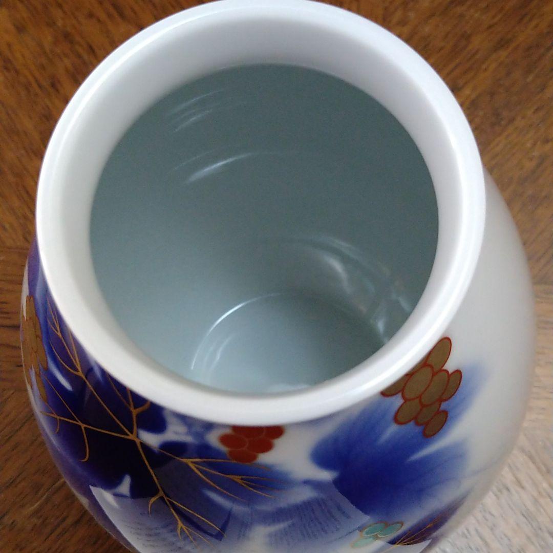 希少　深川製磁　九十九粒の「葡萄」　金彩　花瓶　共箱付き