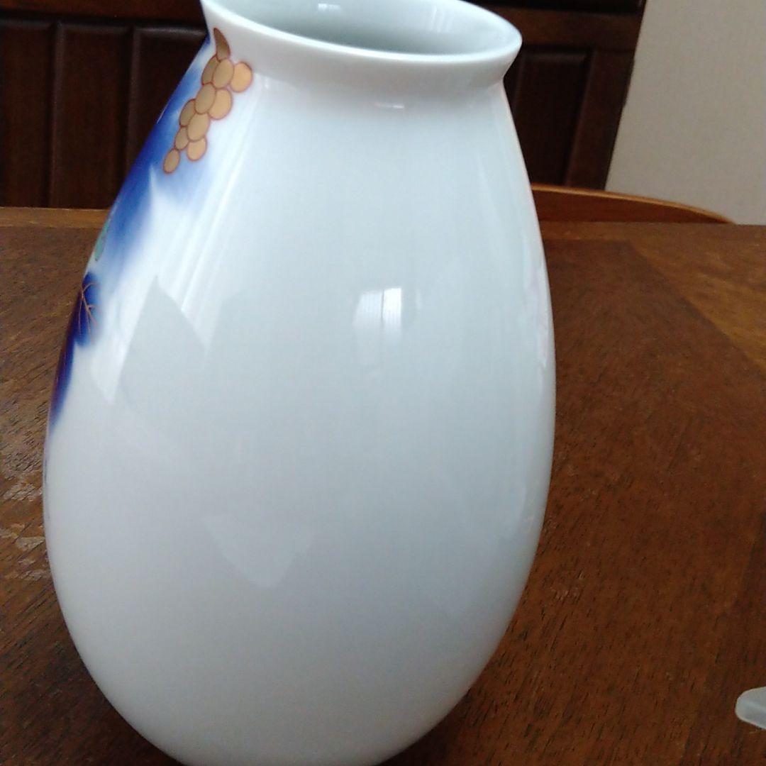 希少　深川製磁　九十九粒の「葡萄」　金彩　花瓶　共箱付き