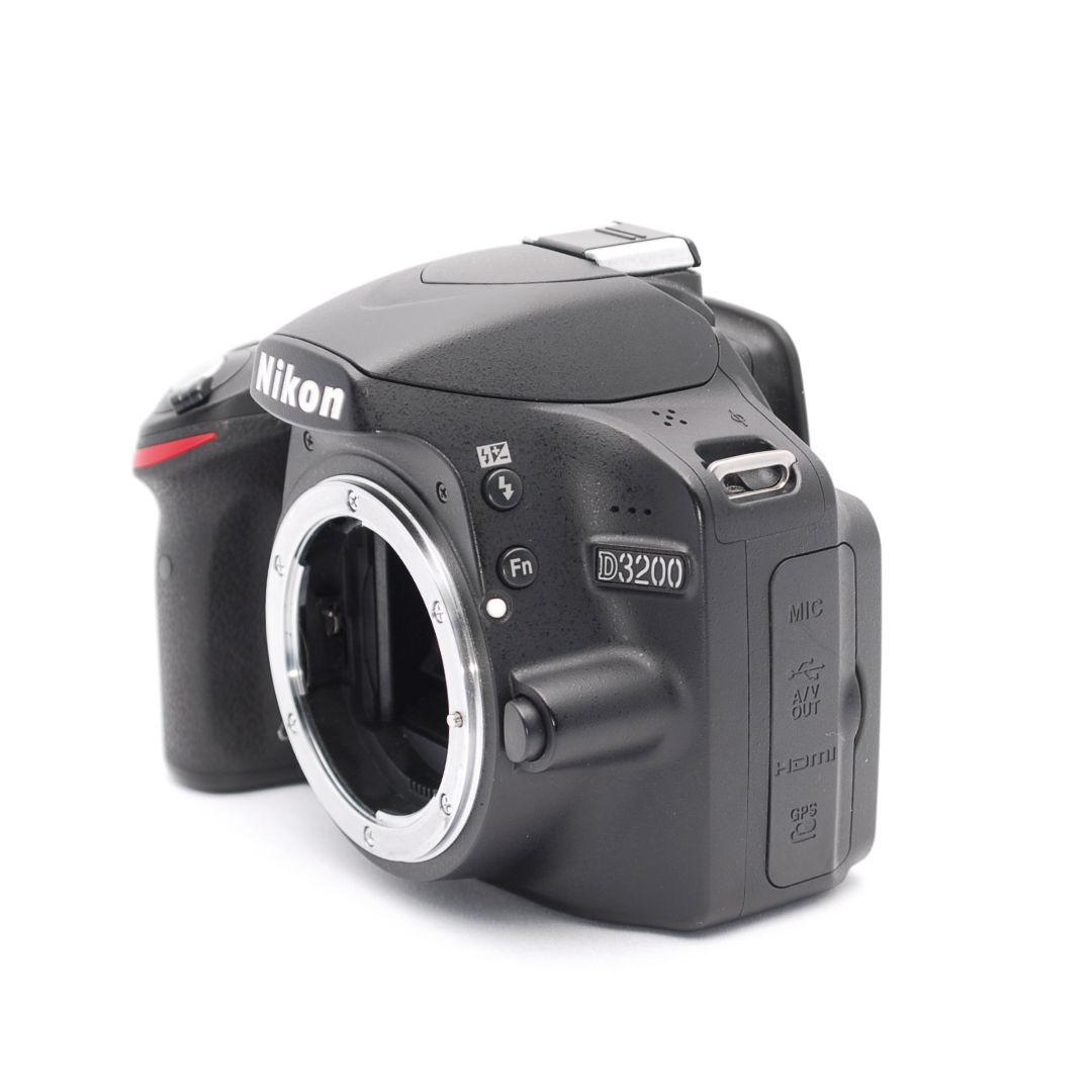 即購入1000円OFF Nikon D3200 軽量 手ブレ補正 2430万画