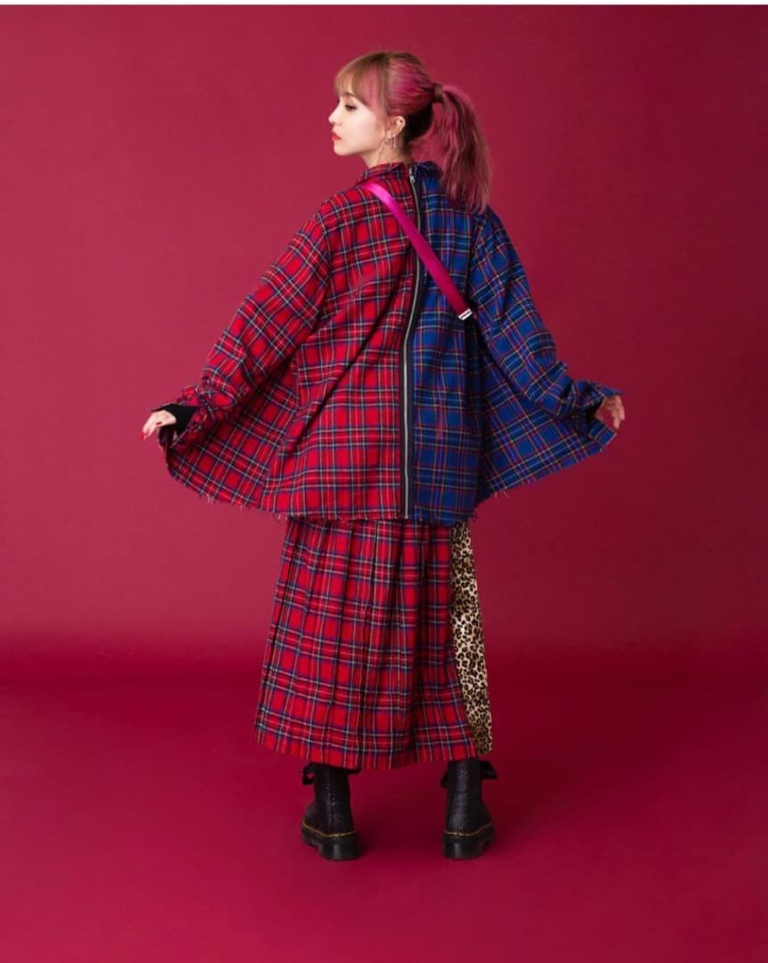 ROY refrect overjoy スカート　Mサイズ　青チェック