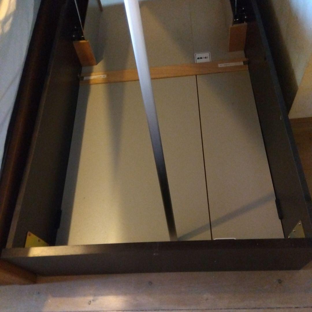 シングルベッドフレーム油圧式 　ニトリ　4950円組み立て費用到着時に現金払い