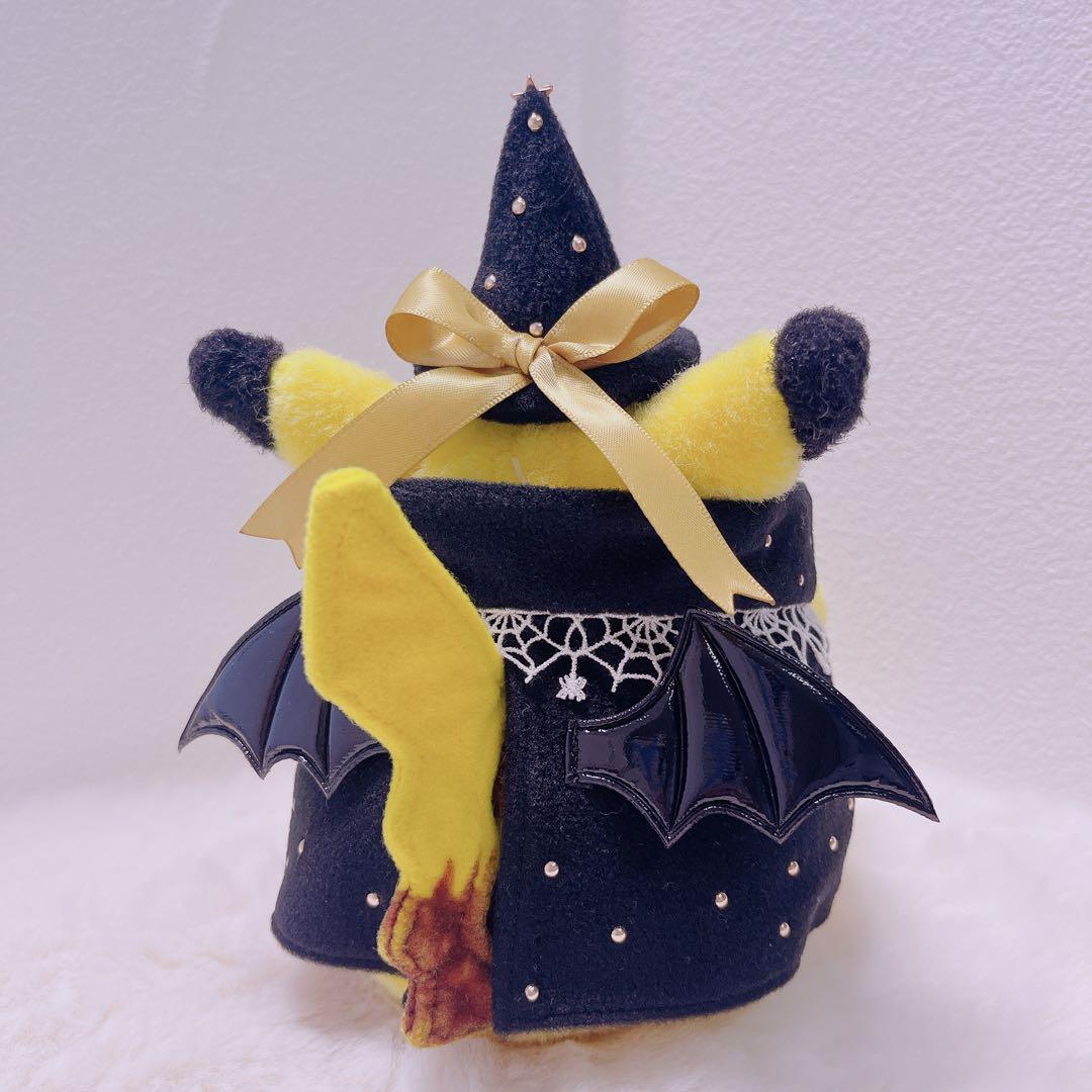初期ピカチュウ　ハンドメイド（GOLDカラー魔女）