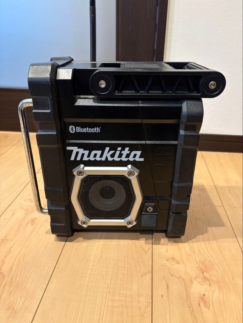 Makita MR108 Bluetooth ポータブルスピーカ